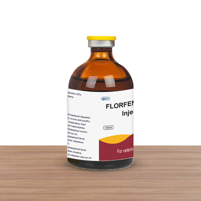 ยาฉีดสำหรับสัตวแพทย์ 200 มก. / มล. การฉีด Florfenicol สำหรับการรักษาโรคแบคทีเรียในสุกรแกะโค